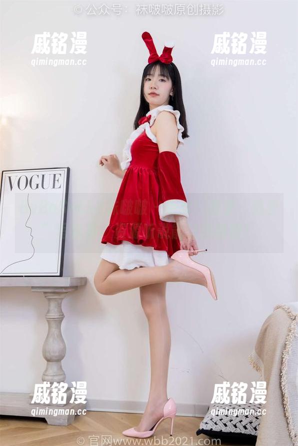 BoBoSocks袜啵啵 - 钜献！稚予“蓝丝”写真集，资源听说能让你捧腹！