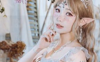 ElyEE子用高清资源带你穿越到中世纪—没错！这是圣女贞德降临！