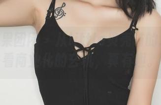 GIRLT果团网 – 从little贝壳喵的JK写真看商业化的玄机，真有趣。