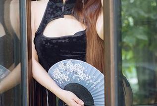 HuaYang花漾 – 高清写真的旅途，Egg_尤妮丝在幽默与美艳之间始终游刃有余！
