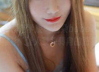 MFStar模范学院 – 加朵babe和她的白衬衫：让人晕头转向的图集
