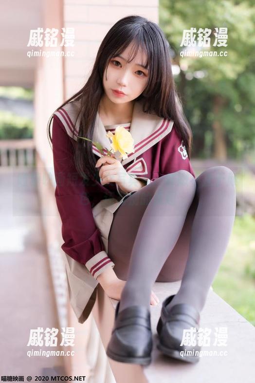 喵糖映画短发少女写真集：鲜嫩不止于颜色，还有别的乐趣