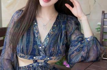MiStar魅妍社 - Ashely丽丽说，夏天的私房写真没必要太认真