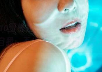 MiiTao蜜桃社 – 空姐多重身份，王静瑶放飞自我：不止原图，套图也是大片！