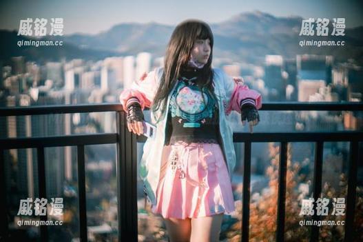 Mimmi(밈미)的图包来了，制服扮相比钢铁侠还强！