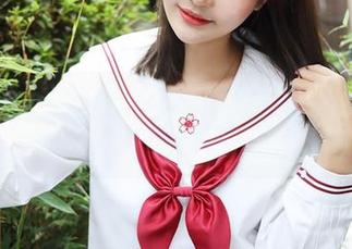 MyGirl美媛馆 – 制服中的Milk楚楚，观看时心思竟然甭提多乱