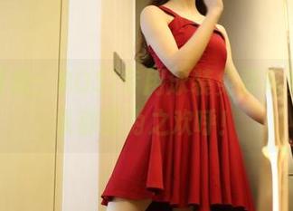 本周特推：ROSI专用泳装免费写真，连水都要为之欢呼！