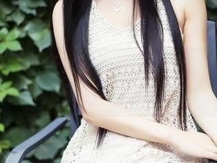 TouTiao头条女神 – 刘瑾希的办公室，随便挑挑，看这精选的写真集吧！