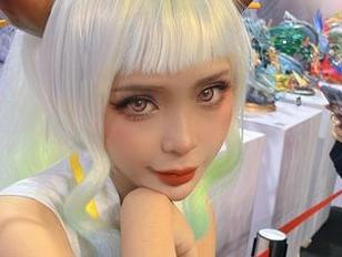 被Umeko J的在线美图迷得七荤八素,怎么办?