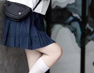 XIAOYU语画界 – 过程中的美好，程程程的图包里只有皮裙与娇柔！