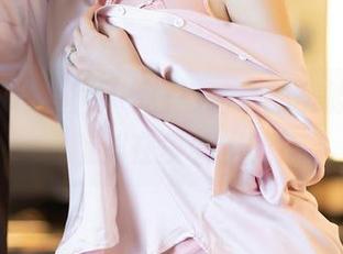 XIAOYU语画界 – 豆瓣酱最新美脚图片，脚趾都在争着上镜！