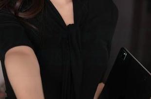 Xiuren秀人网 – Milk大萌填满了我的圣诞，顺便还送了我免费写真