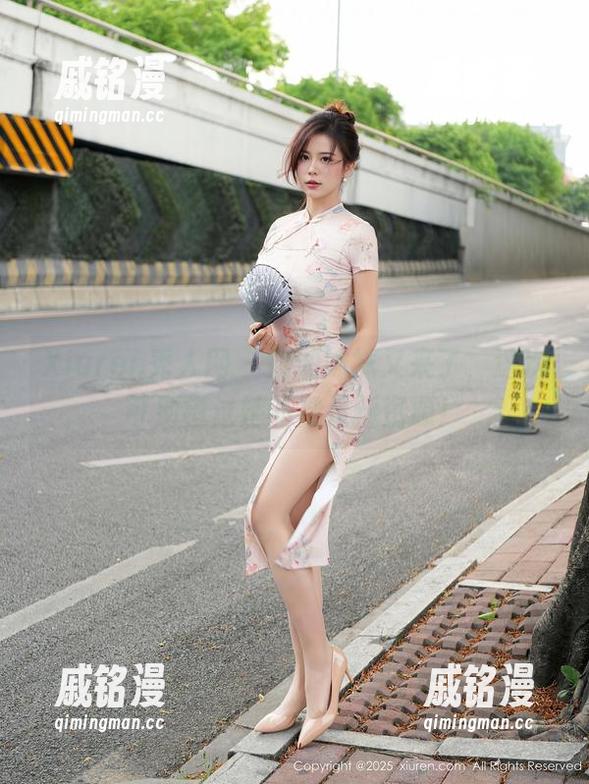 Xiuren秀人网-奶油妹妹 Xiuren秀人网 - 奶油妹妹又来了,这次可别错过她的裸足新资源!