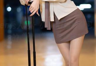 Xiuren秀人网 – 小Kiki婚纱图包，最新的“优雅”，你信吗？