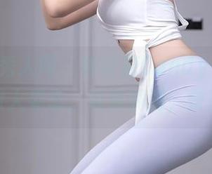 Xiuren秀人网 – 棉花糖Candy在线：肉丝的撩人姿态，资源满满，快来抓！