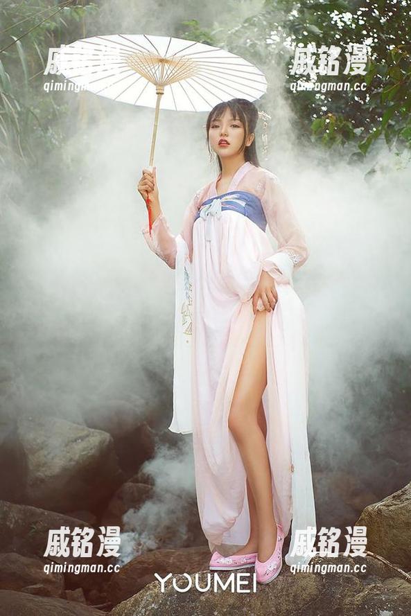 YouMi尤蜜荟-合法萝莉 YouMi尤蜜荟 - 私房图集:合法萝莉,只有棉袜了解她