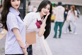 YouMi尤蜜荟 – 还记得周妍希的瑜伽写真吗？图片里的每个细节都让我想要坐下来好好消化一下。