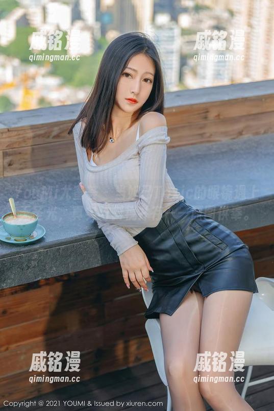 YouMi尤蜜荟-妲己Toxic YouMi尤蜜荟 - 当妲己Toxic的眼镜遇上无圣光,真实与斜视并存——原图供奉。