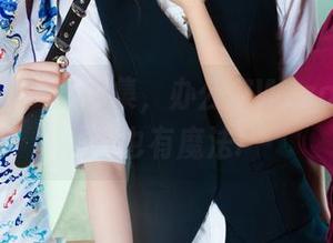 丽柜 – 多多的图集，办公室Wizard，秘书也有魔法!