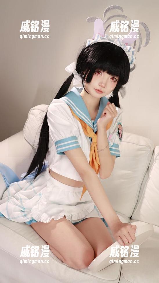 翻开五更百鬼的旗袍合集，看一看这些诡异的美