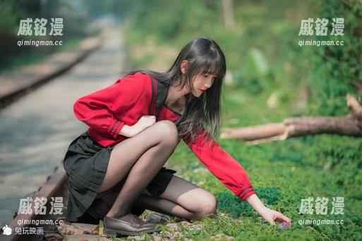束腰与曲线的恋爱，兔玩映画包臀裙的资源不多哦。