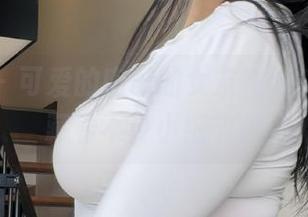 微密圈 – 可爱的肉巴的女友在线，作品里藏着不少小细节哦