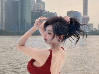 微密圈 - 校服写真集里的周妍希,给我一种淡淡的忧伤和快乐