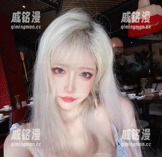 别傻了，啾小妍Deer的自拍可是稀有资源，快免费锁定！