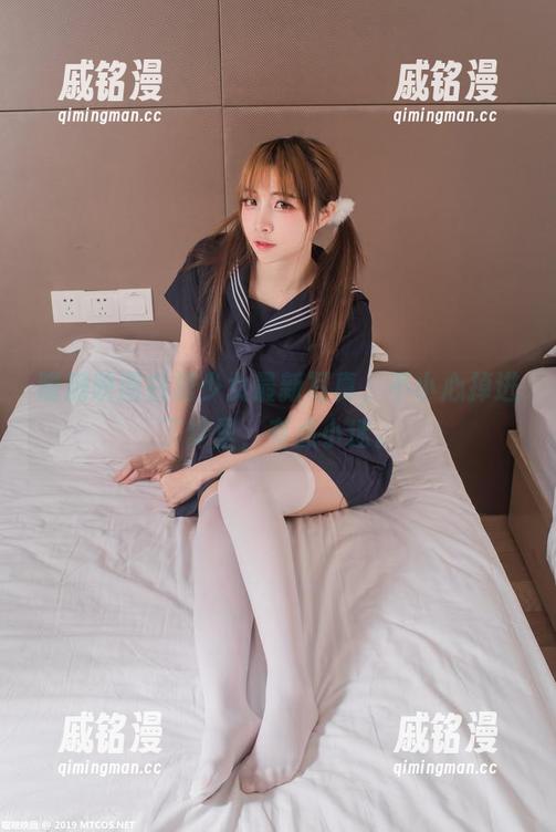 喵糖映画白裙少女最新写真，不小心掉进了梦里，有点小迷。