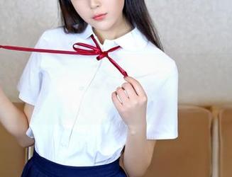 嗲囡囡 – 萌琪琪Irene的美图私拍秘诀：想要变身御姐的各种乐趣
