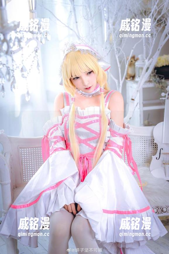 妍子坚不可摧写真更新：新世纪福音战士，二次元也会有人气嘛