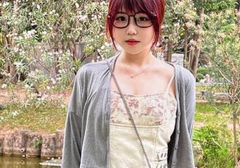 宝儿mysterial的自拍合集，这才知道她其实只爱爬楼拍！
