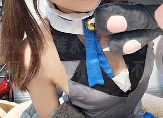小女巫露娜的死库水写真，过于心水，不过网盘里的衰神参考也不错！
