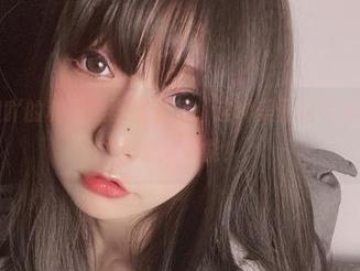 小泉学姐吖的和服照再度更新，这种美丽也太过分，真让我欲罢不能！