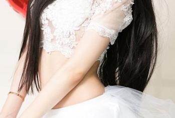 尤果网 – 在这一套灰丝里，黛斯羽的小心思藏得真好，幸好我发现了