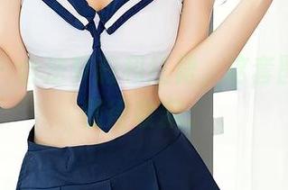 尤蜜荟 – 合法萝莉和红裙，这套图的资源值得收藏。