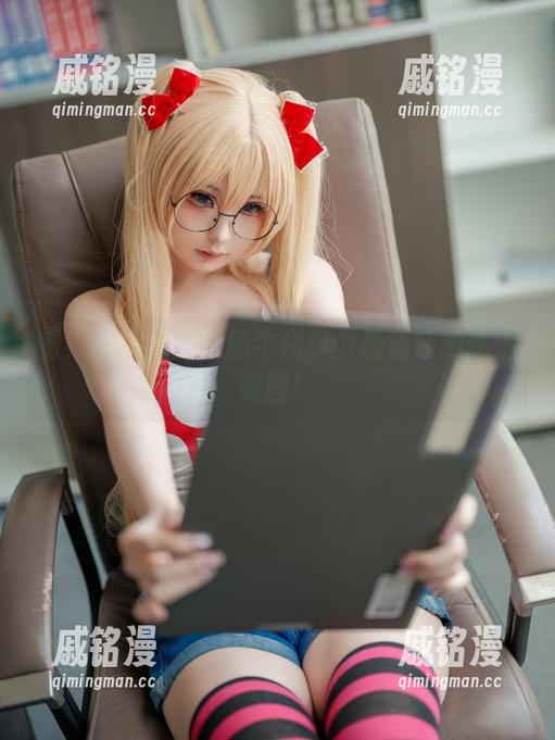 幼水铃衣 看!幼水铃衣把奶牛化身为最清新的高清美图!