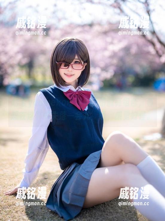 幼爱youmeko 幼爱youmeko带你看私拍油亮组合,真想在这其中失落一会儿,唔,感觉好怪。