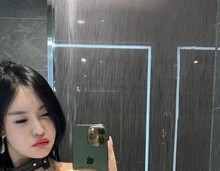 微密圈 – 张鑫baby请你喝酸奶，看看这美图后你还会拒绝吗？