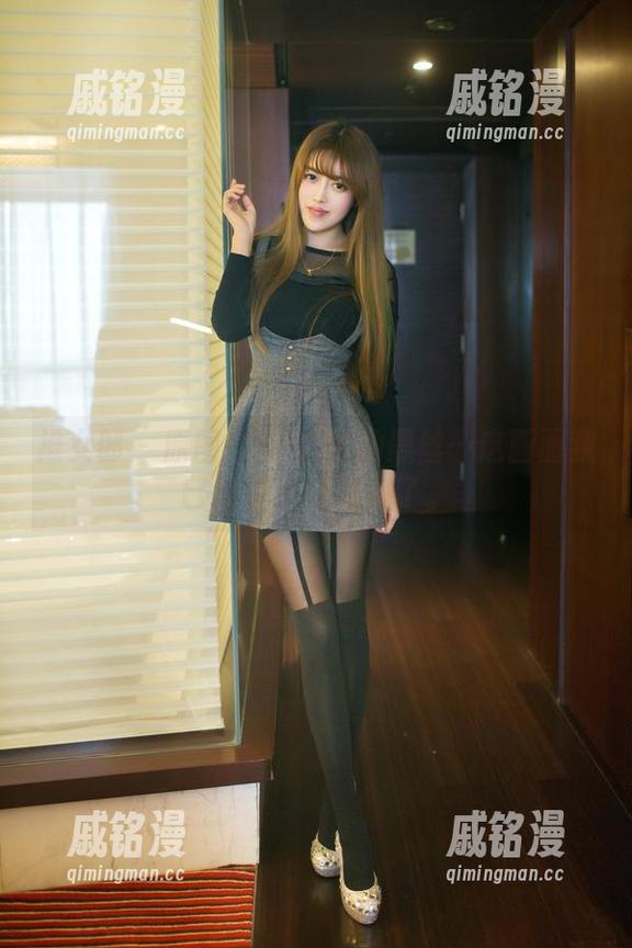 推女郎 - 原图！Yu佳妮的黑丝…这画面我已经看了好几遍了。