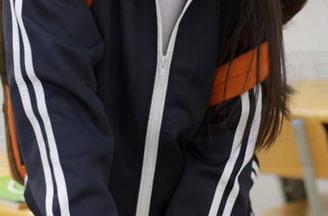 模范学院 – SiByl李思宁的户外写真，这些图片好像在说话，奇怪吧？