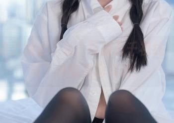 清水由乃的水手装，征服万千视线，原图写下她的美丽传说。