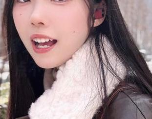 炸酱沐沐修女cos，照片一不小心捕捉了点不应该有的神韵？