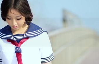 爱丝 – 人间小茹：女孩写真合集，值得点赞吗？看完决定。