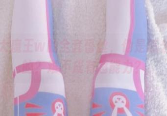 眼酱大魔王w的全套蕾丝，他是怎么做到的？难不成有超能力？