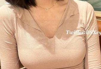 美图精选，眼酱大魔王w竟然把灰丝玩出了新高度，来试试能不能走出去！