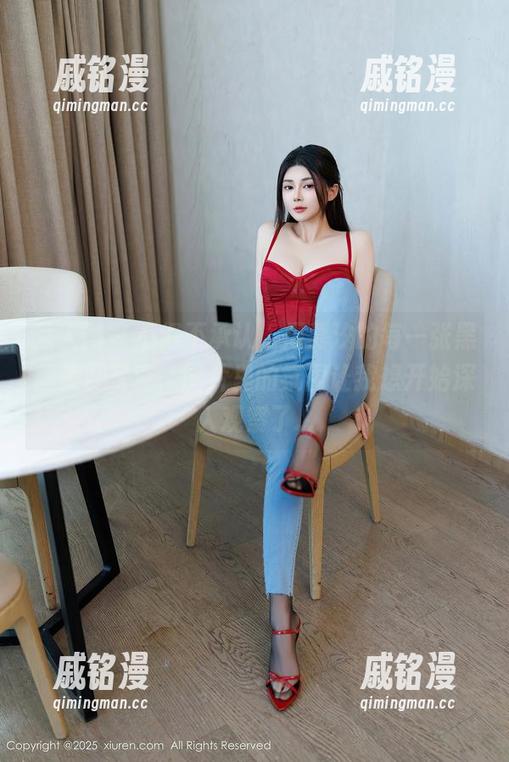 秀人网-周慕汐 秀人网 - 不得不承认,周慕汐的每一张黑丝美腿写真,图片里的氛围让我想开始深入观察了...