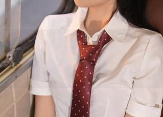 秀人网 – 红裙合集：王雅姗，这身材让人想起好久没吃的甜点，真想来一份！
