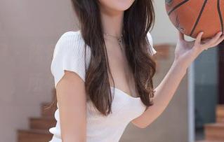 秀人网 – 陈伊人全套旗袍作品，潜意识里，所有的传统都变得时髦！