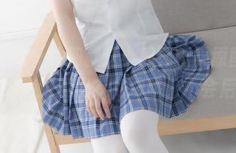 紧急企划 – 注册就送小恩体操服原图，想看她的高难度吗？免费哦，不会后悔！